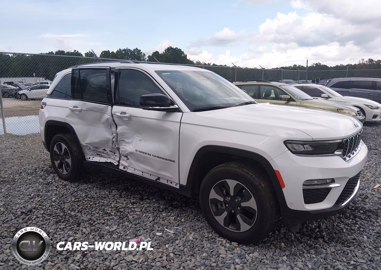2024 Jeep Grand Cherokee 4Xe VIN:1C4RJYB66RC713856 - 14
