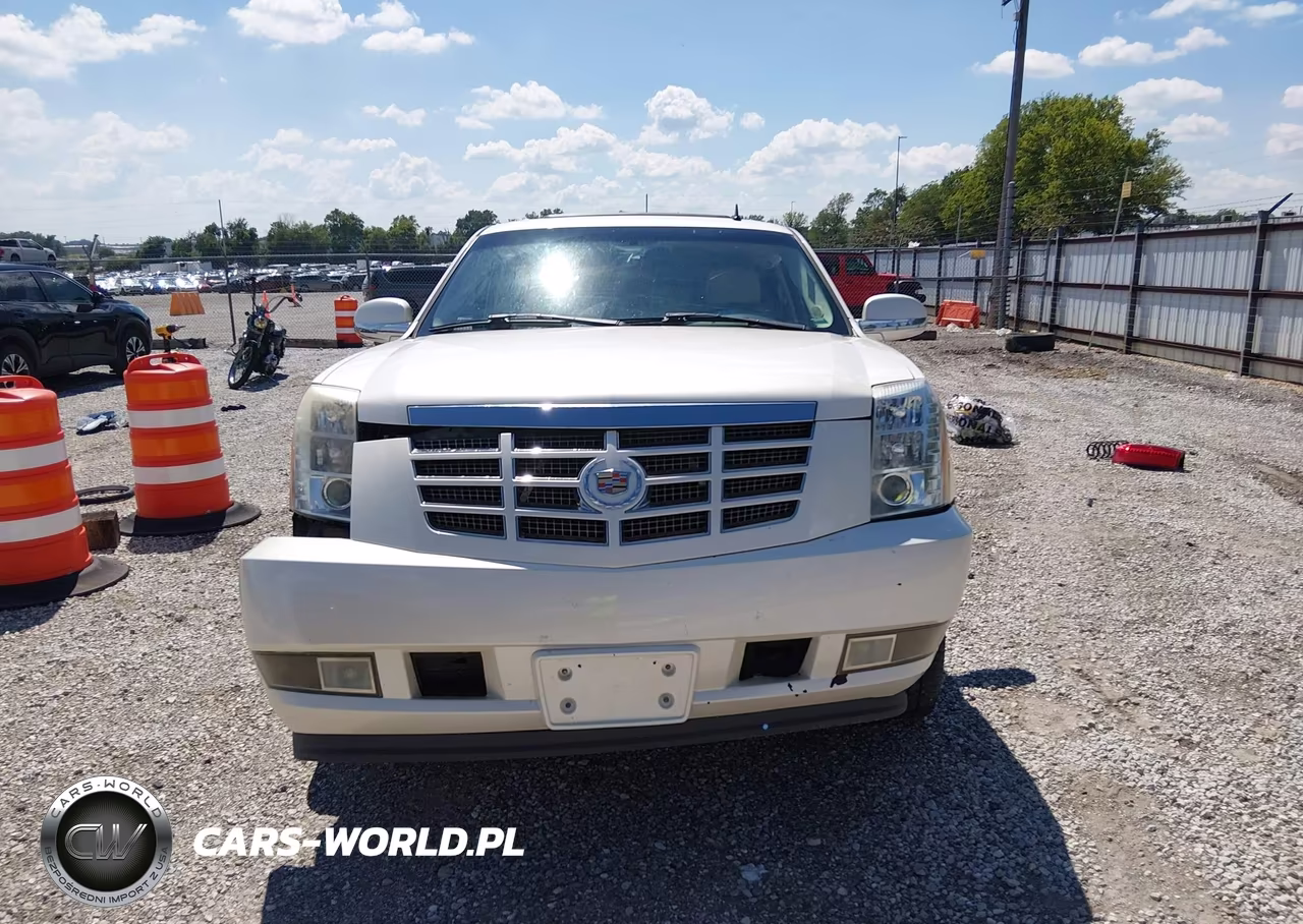 2008 Cadillac Escalade VIN:1GYFK63848R174745 - 13