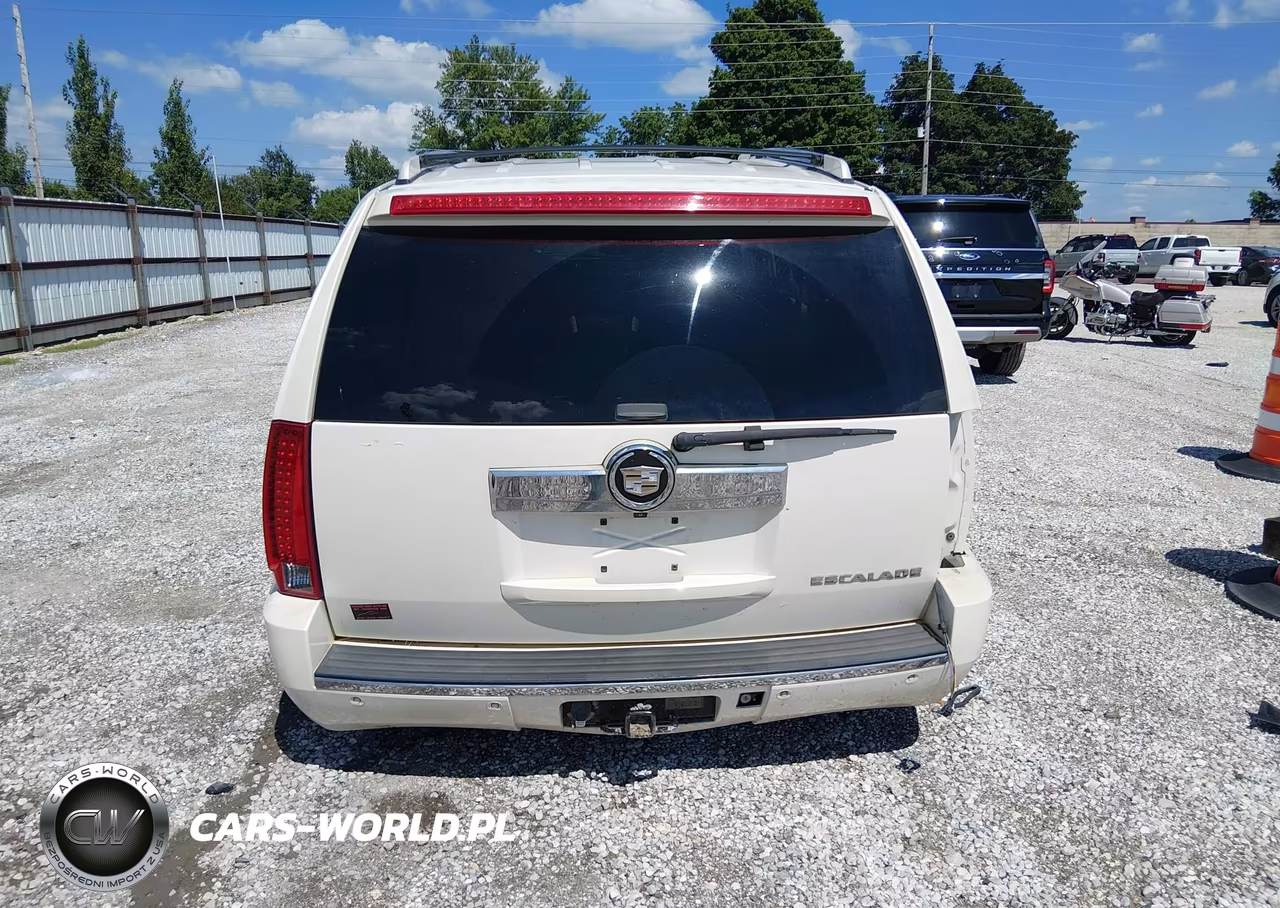 2008 Cadillac Escalade VIN:1GYFK63848R174745 - 17