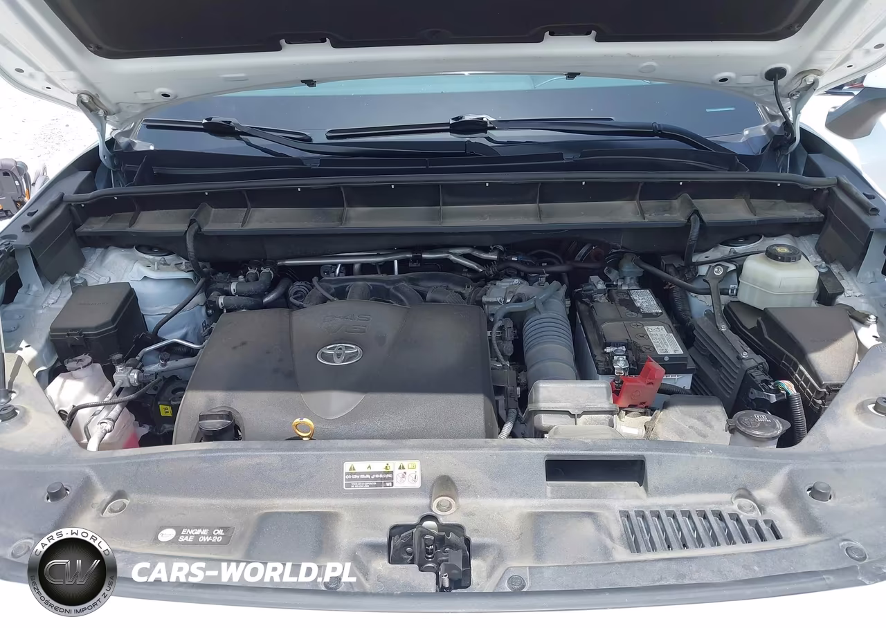 2022 Toyota Highlander Xle VIN:5TDGZRBH9NS581059 - 10