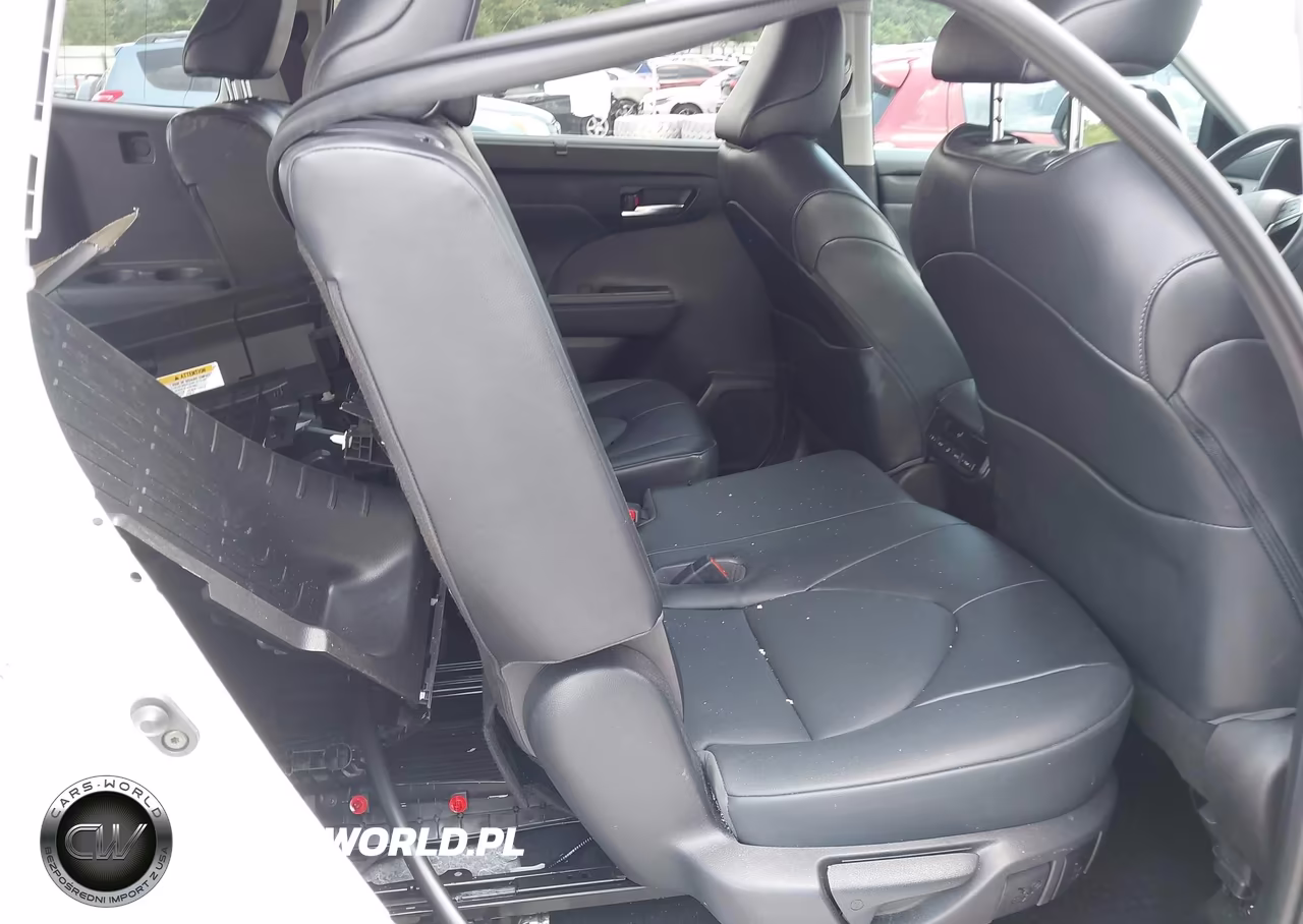 2022 Toyota Highlander Xle VIN:5TDGZRBH9NS581059 - 8