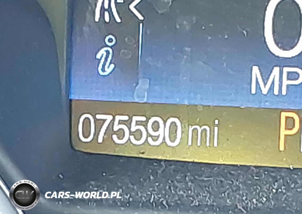 2018 Ford Escape Se VIN:1FMCU9GDXJUC94091 - 15