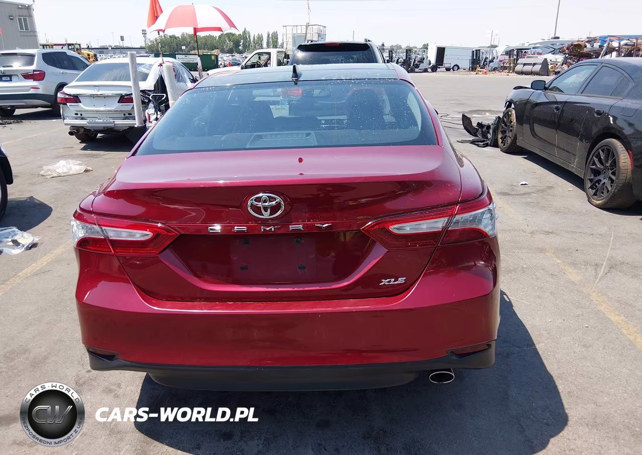 2019 Toyota Camry Xle VIN:4T1B11HK0KU722190 - 16