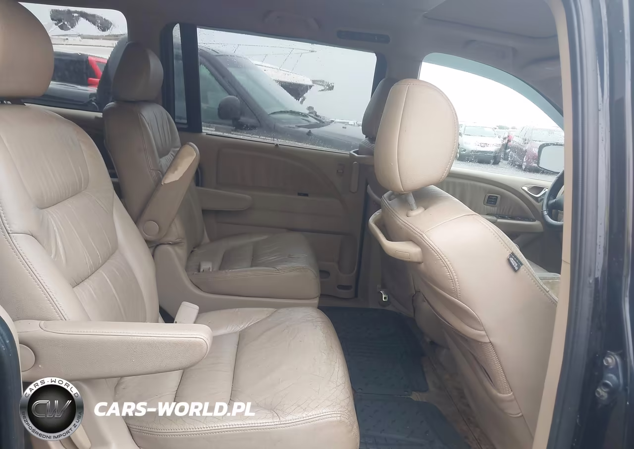 2007 Honda Odyssey Touring VIN:5FNRL38897B010547 - 8
