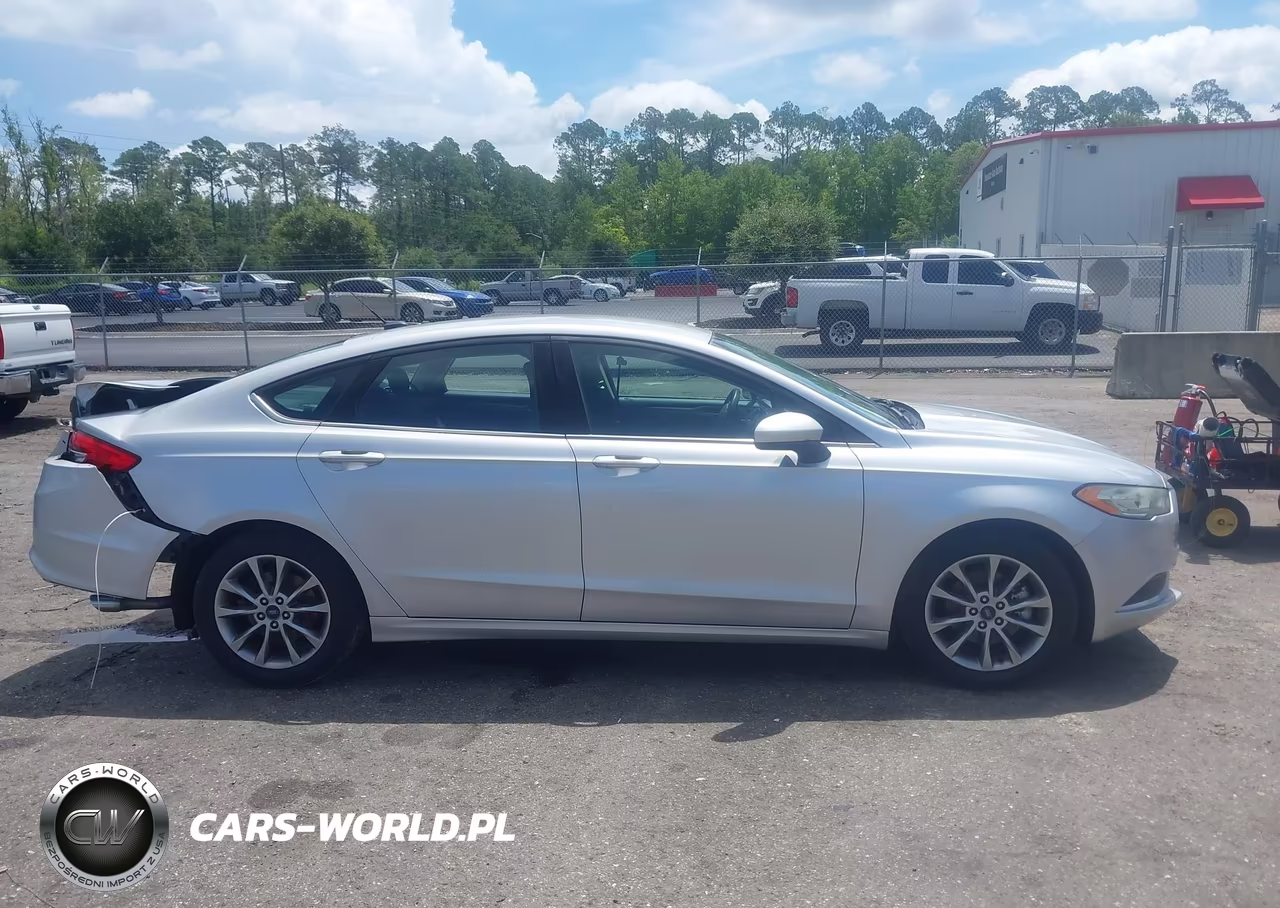 2017 Ford Fusion Se VIN:3FA6P0H75HR392837 - 13