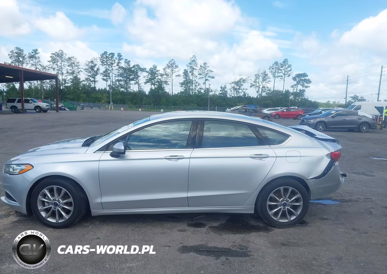 2017 Ford Fusion Se VIN:3FA6P0H75HR392837 - 14