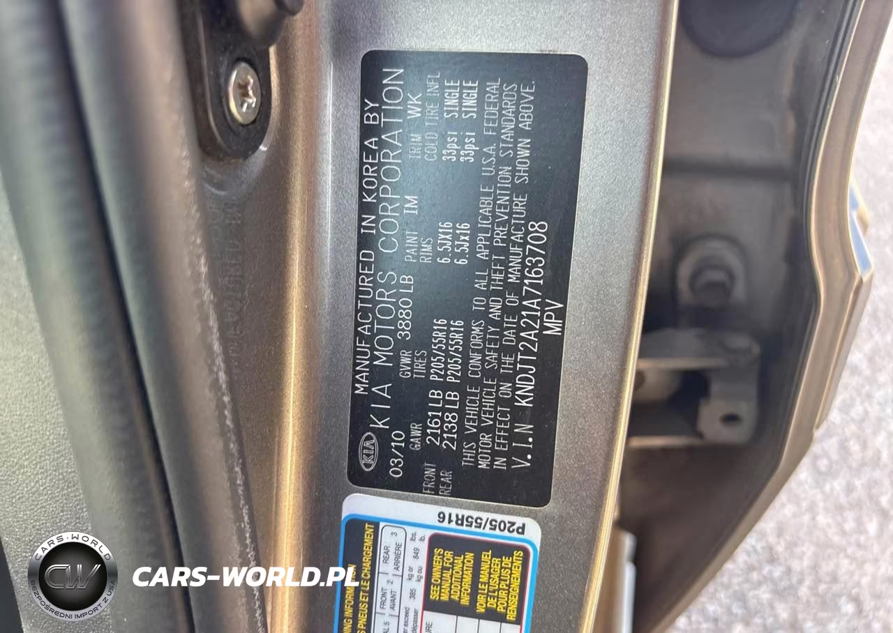 2010 Kia Soul + VIN:KNDJT2A21A7163708 - 9
