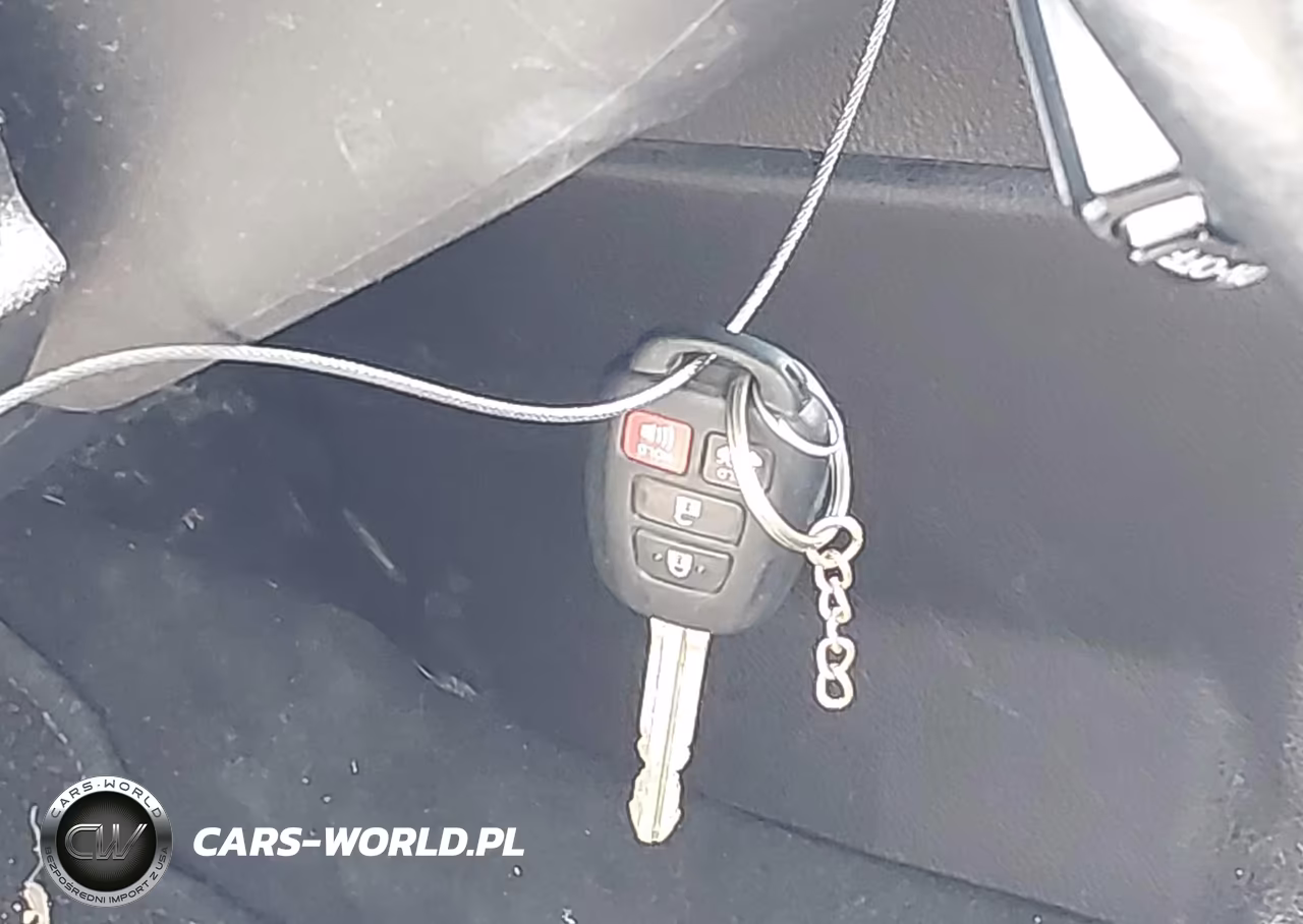 2017 Toyota Corolla Se VIN:5YFBURHE2HP672063 - 11