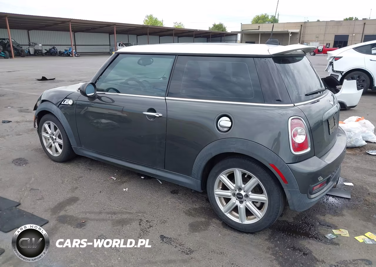 2011 Mini Cooper S VIN:WMWSV3C55BTY11505 - 3
