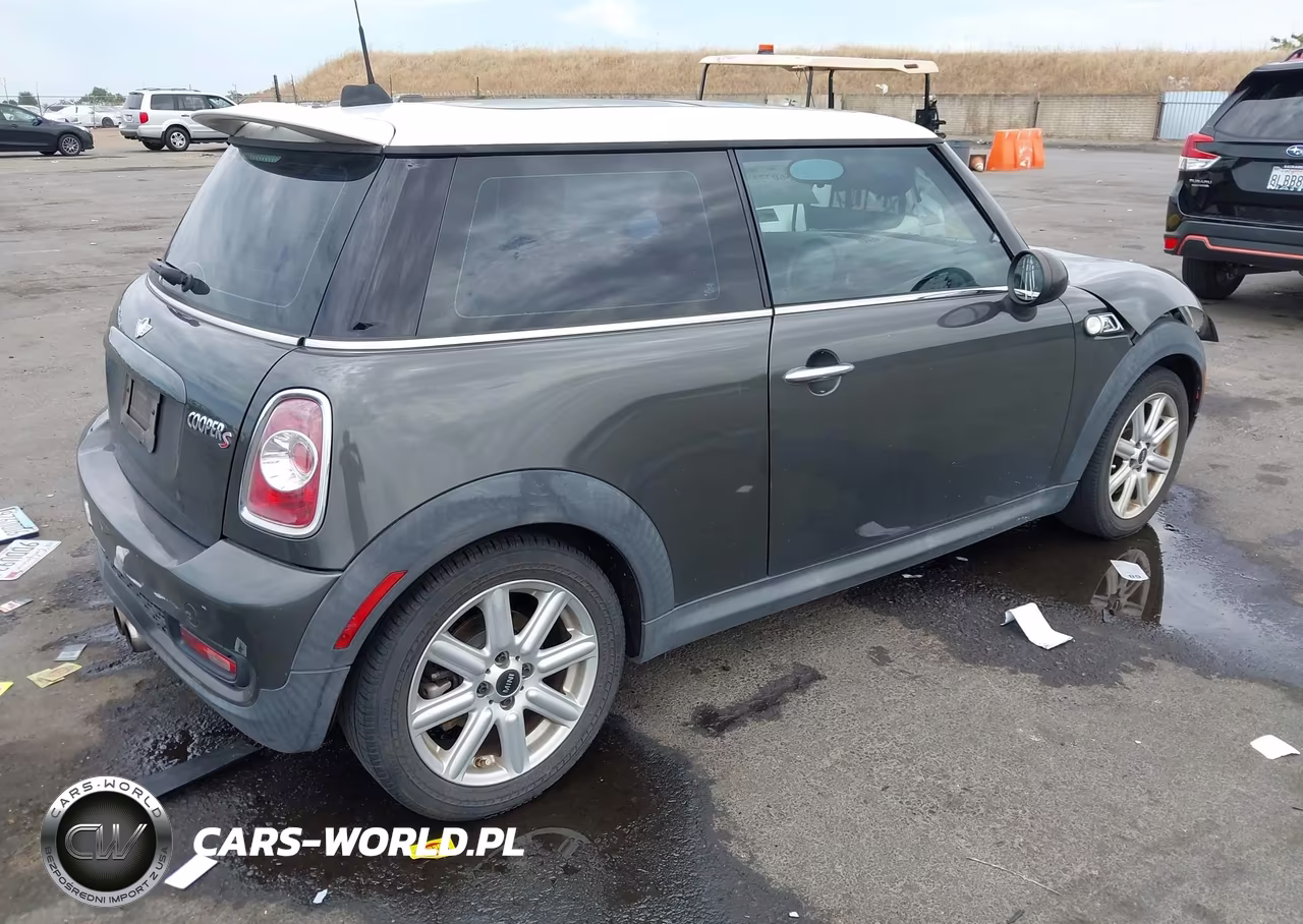 2011 Mini Cooper S VIN:WMWSV3C55BTY11505 - 4