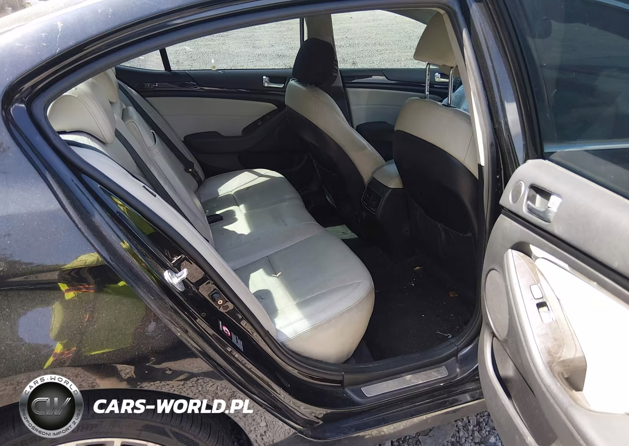 2014 Kia Cadenza Premium VIN:KNALN4D79E5126281 - 8