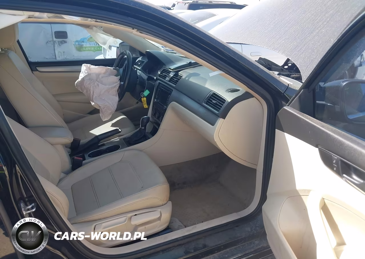 2015 Volkswagen Passat 1.8T Se VIN:1VWBS7A31FC035266 - 5