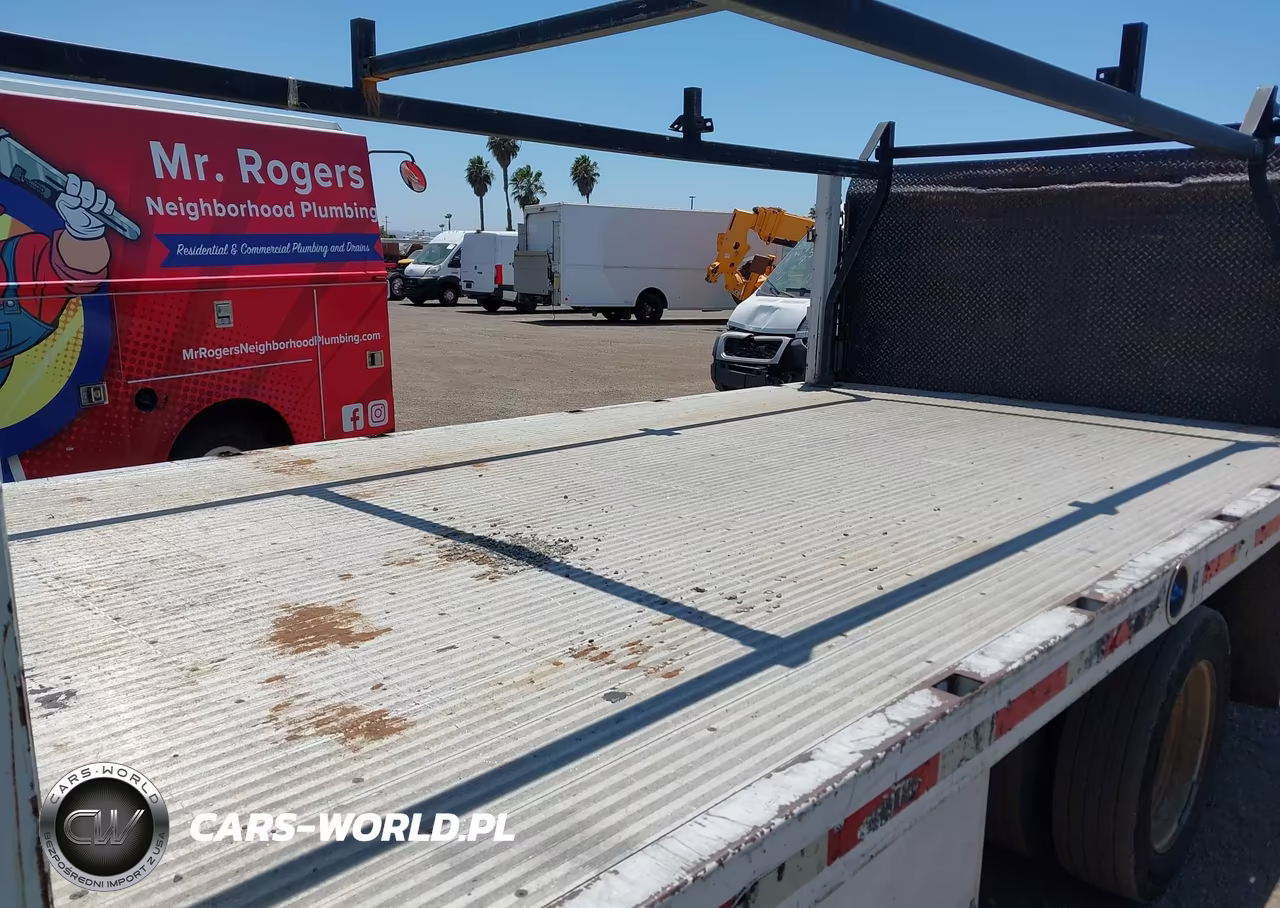 2020 Ford F-550 Chassis Xl-Xlt VIN:1FDUF5GT7LEC42042 - 6