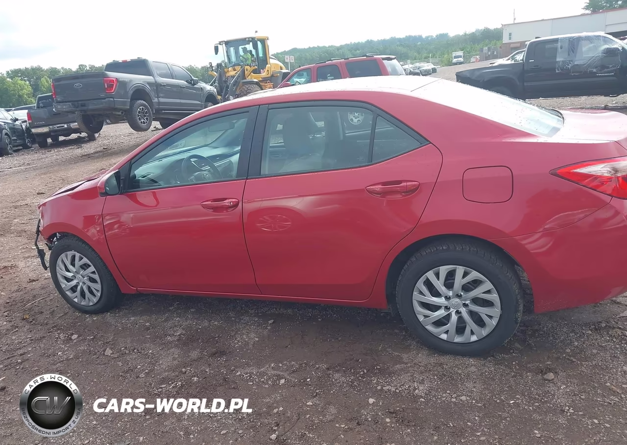 2017 Toyota Corolla Le VIN:2T1BURHE8HC866967 - 14