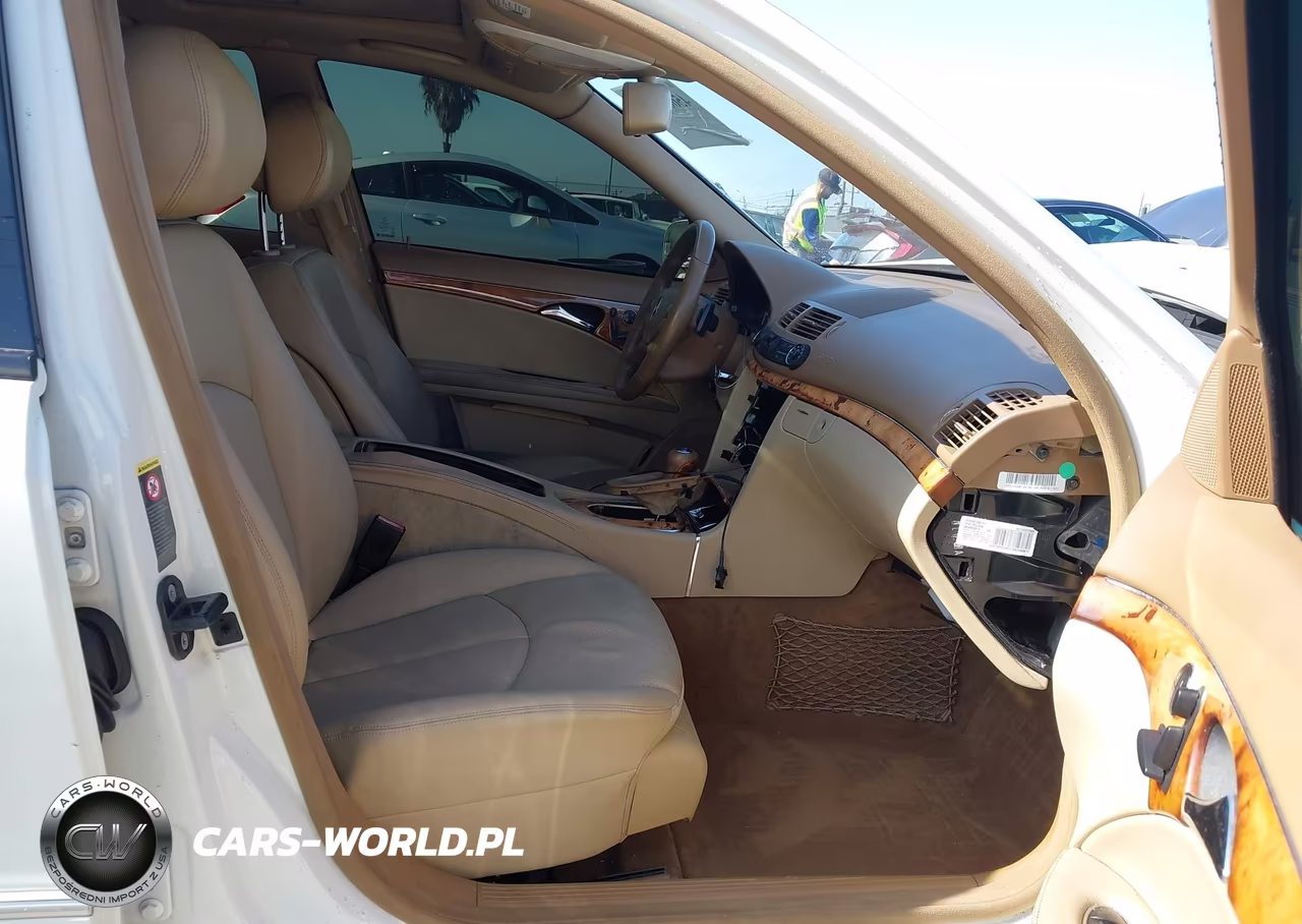 2009 Mercedes-Benz E 350 VIN:WDBUF56X49B435623 - 5