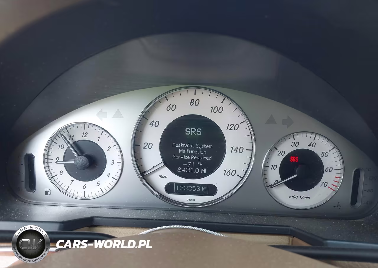 2009 Mercedes-Benz E 350 VIN:WDBUF56X49B435623 - 7