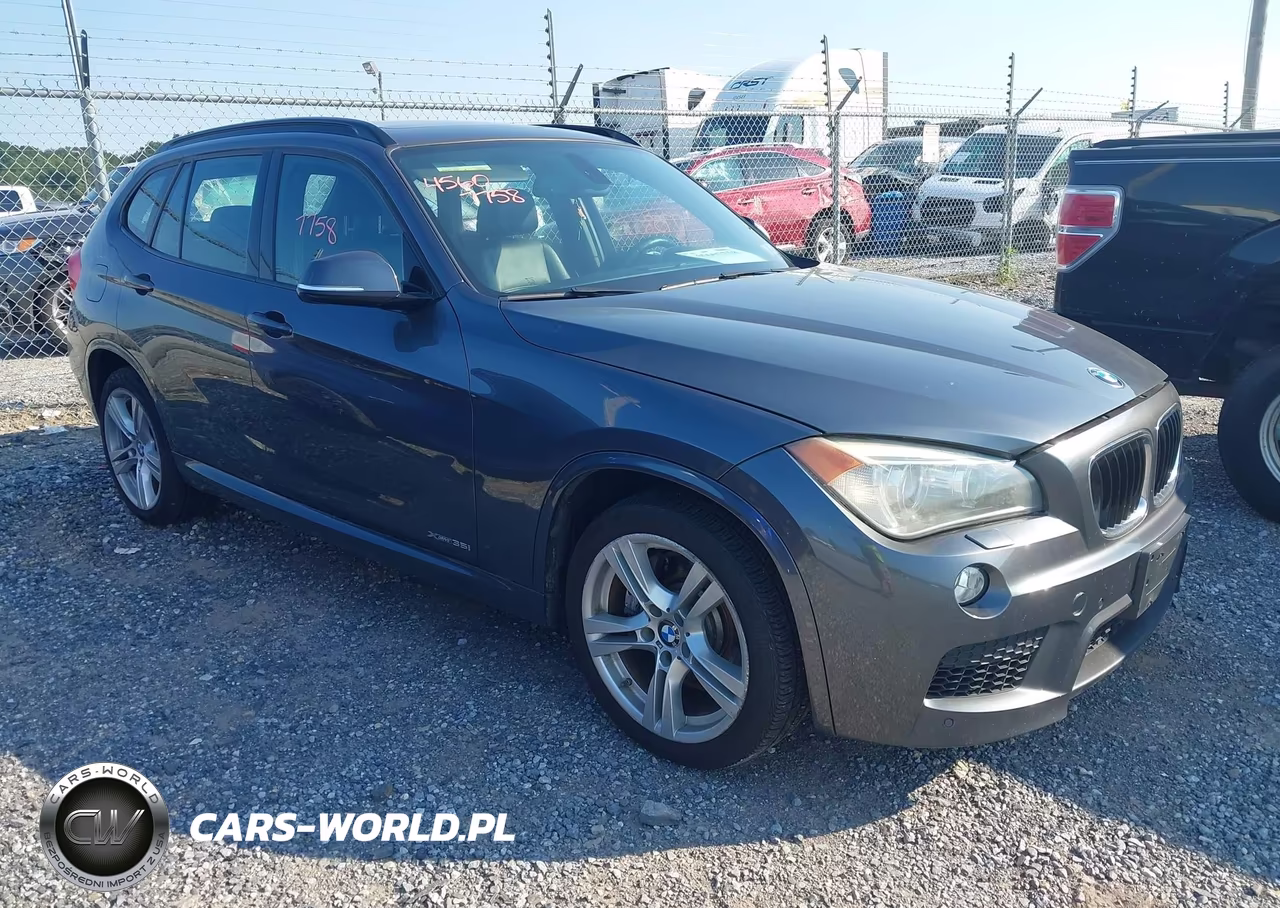 2015 BMW X1 xDrive35I VIN:WBAVM5C54FVV94339 - 1