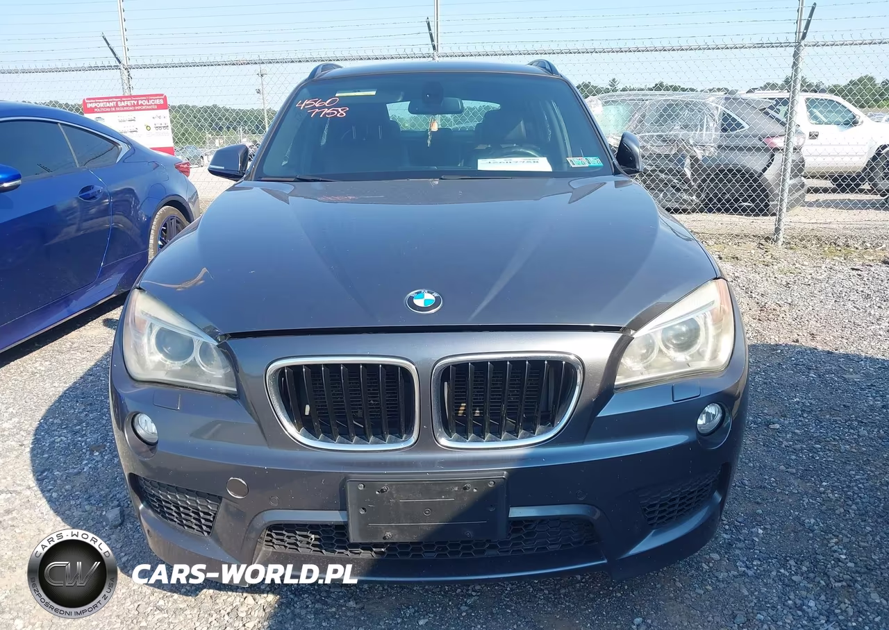 2015 BMW X1 xDrive35I VIN:WBAVM5C54FVV94339 - 12