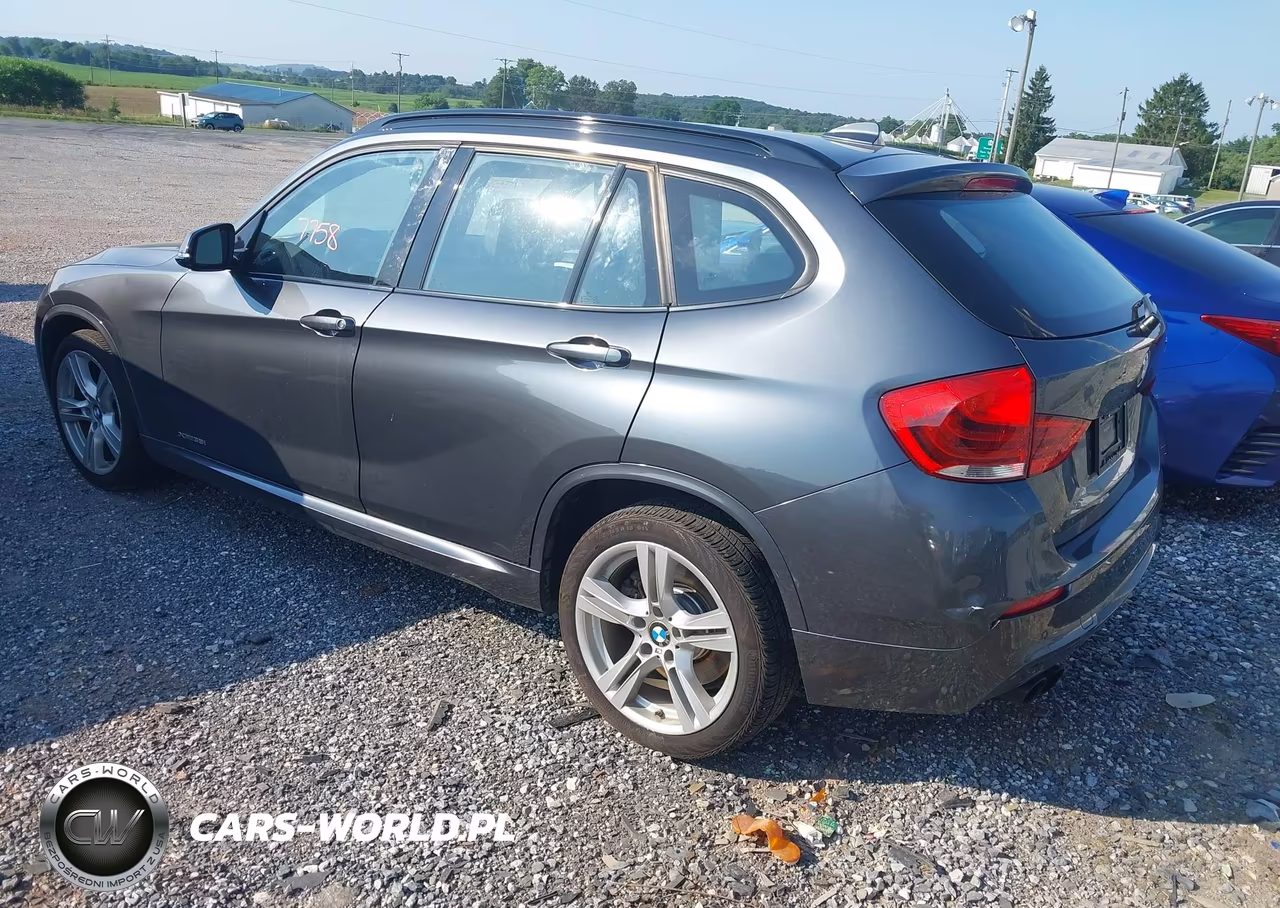 2015 BMW X1 xDrive35I VIN:WBAVM5C54FVV94339 - 3