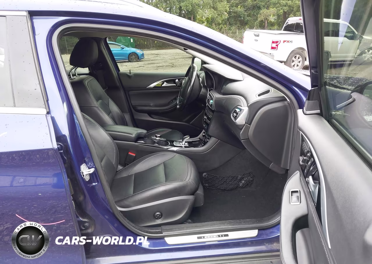 2017 Infiniti Qx30 Premium VIN:SJKCH5CR6HA020785 - 5