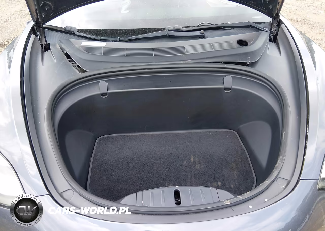 2018 Tesla Model 3 Long Range-Performance VIN:5YJ3E1EB6JF068837 - 10