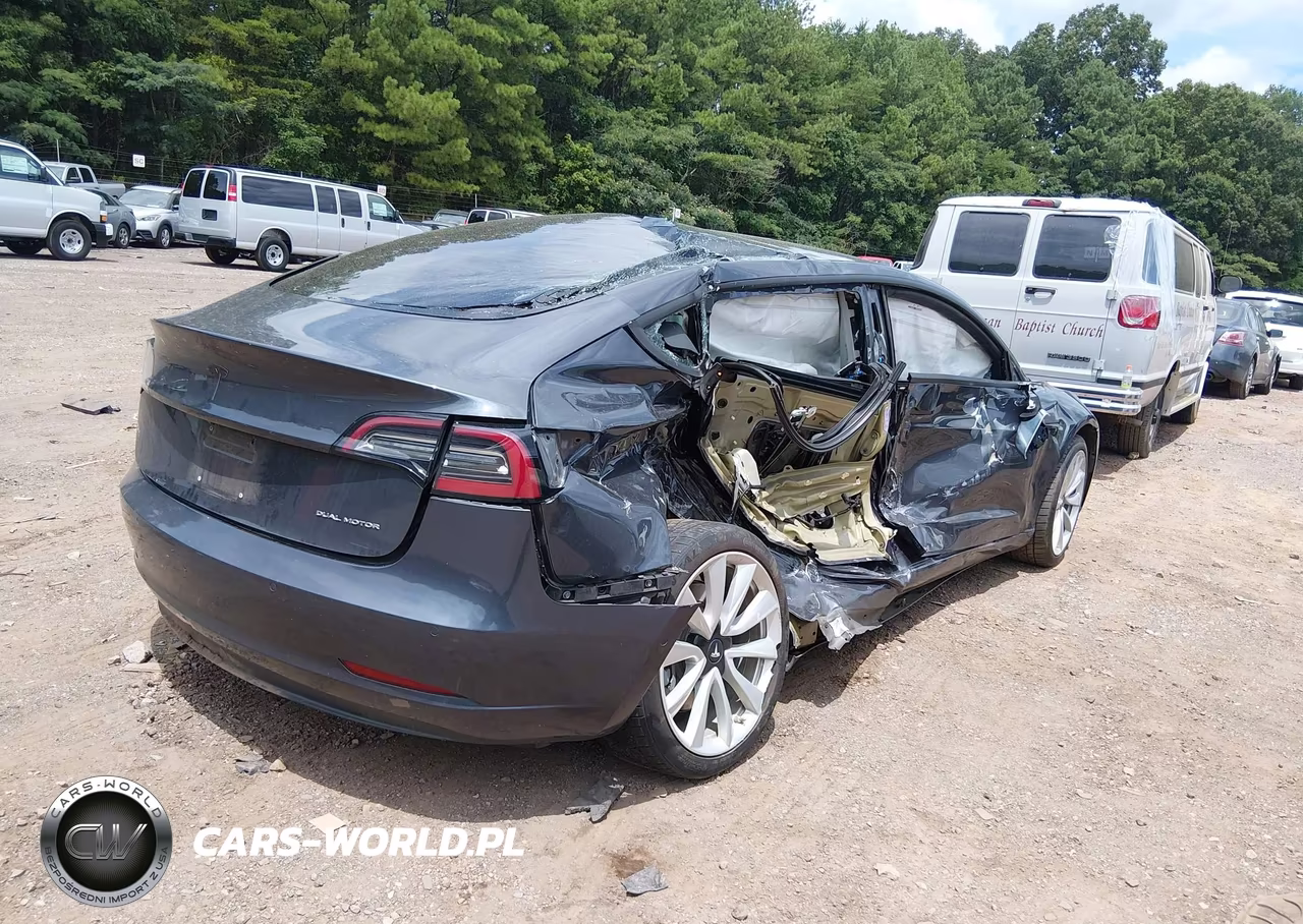 2018 Tesla Model 3 Long Range-Performance VIN:5YJ3E1EB6JF068837 - 4