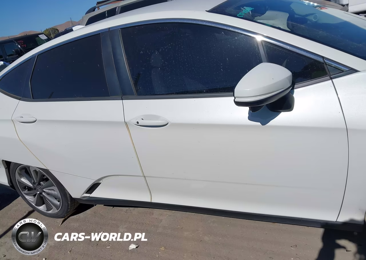 2018 Honda Clarity Plug-In Hybrid VIN:JHMZC5F15JC023896 - 13