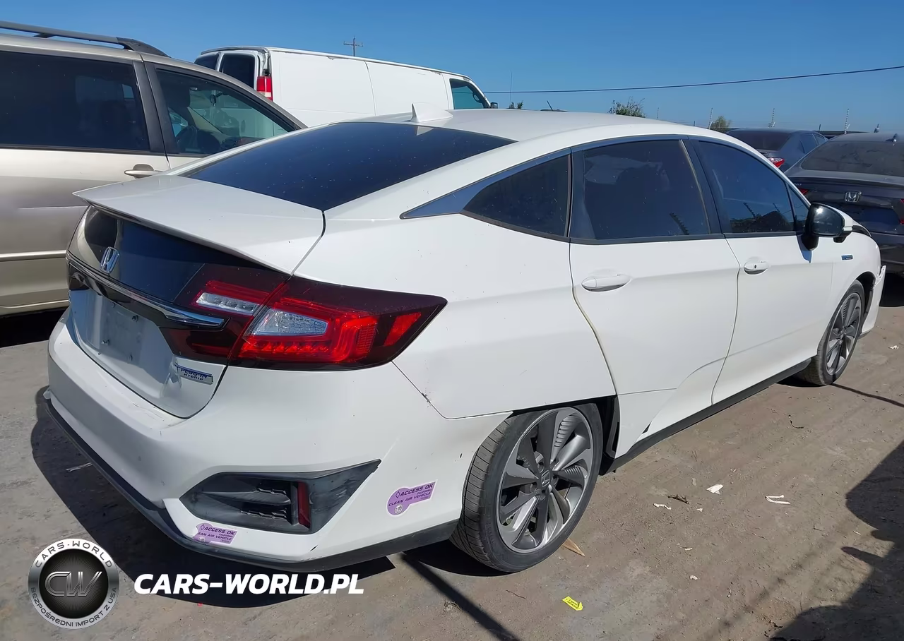 2018 Honda Clarity Plug-In Hybrid VIN:JHMZC5F15JC023896 - 4