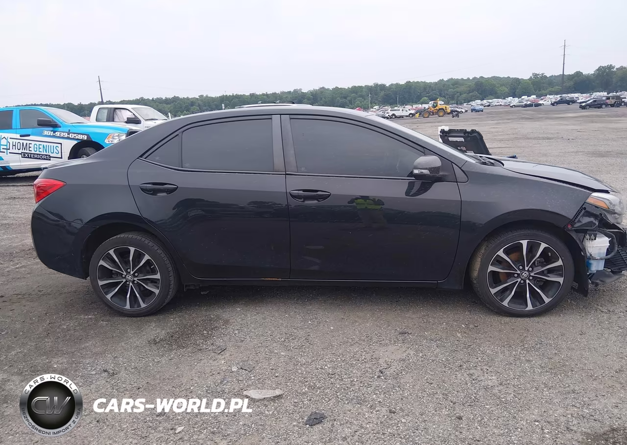 2018 Toyota Corolla Se VIN:2T1BURHE1JC016104 - 13