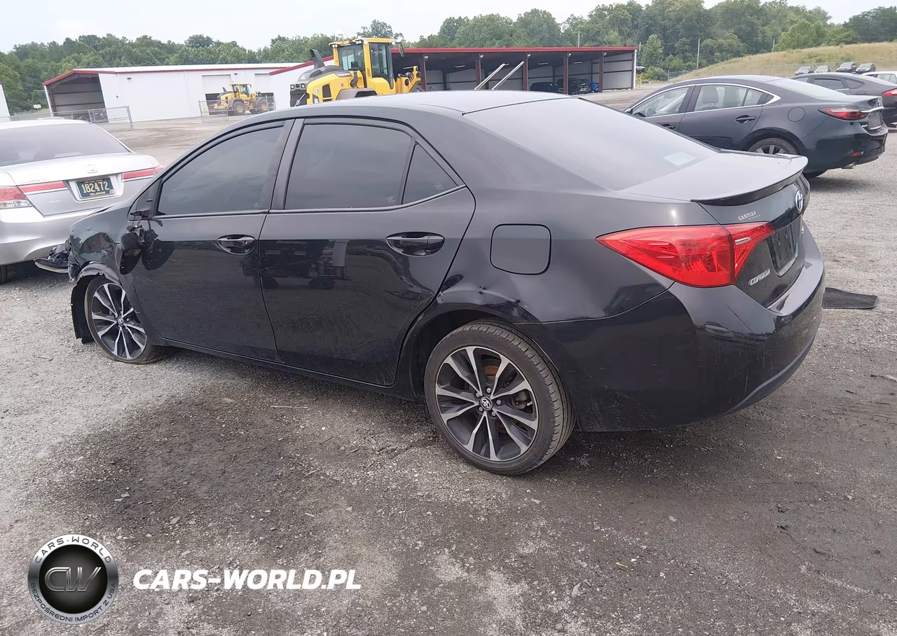 2018 Toyota Corolla Se VIN:2T1BURHE1JC016104 - 3