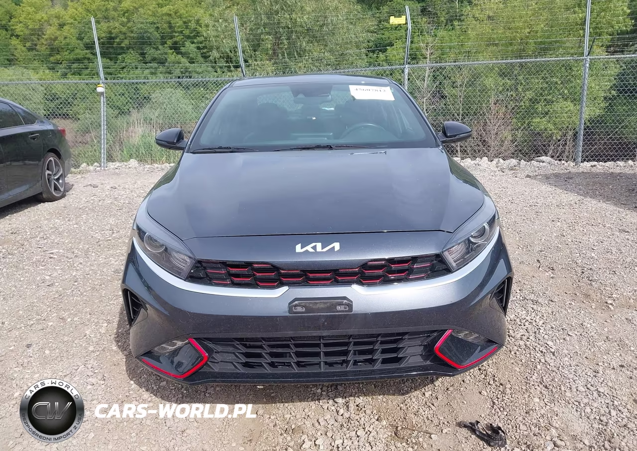 2023 Kia Forte Gt-Line VIN:3KPF54AD0PE631546 - 12