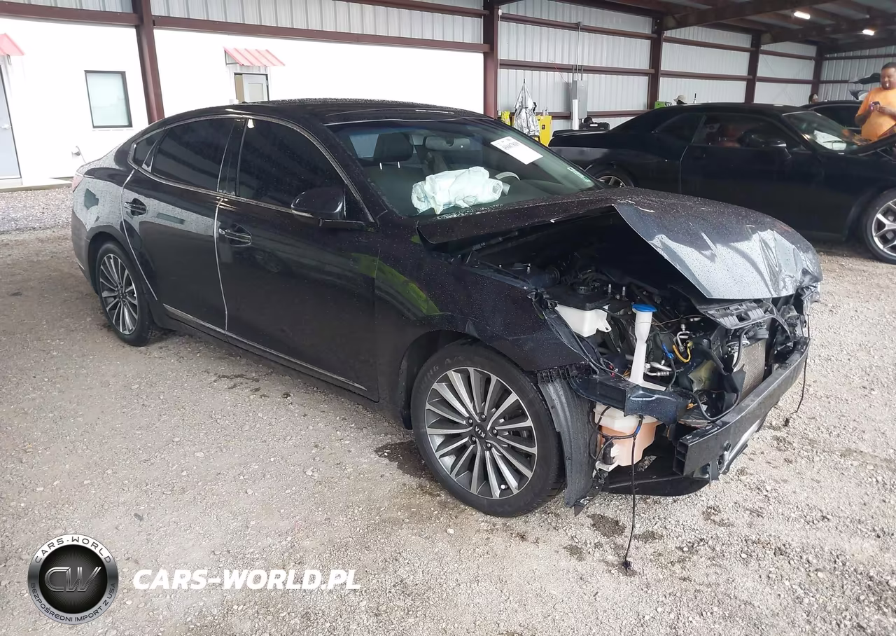 2018 Kia Cadenza Premium – zdjęcie 1 z 16