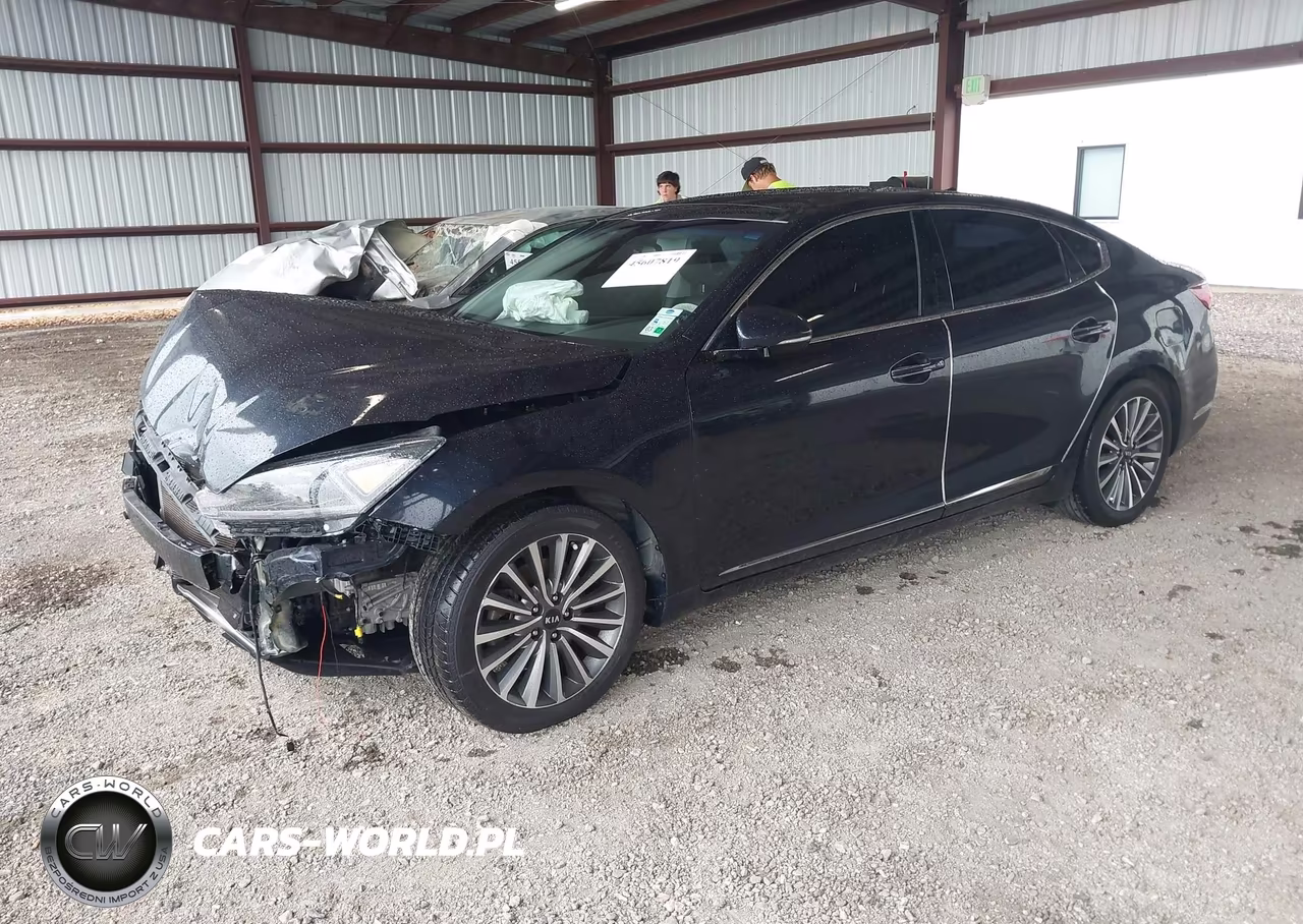 2018 Kia Cadenza Premium VIN:KNALC4J11J5119356 - 2