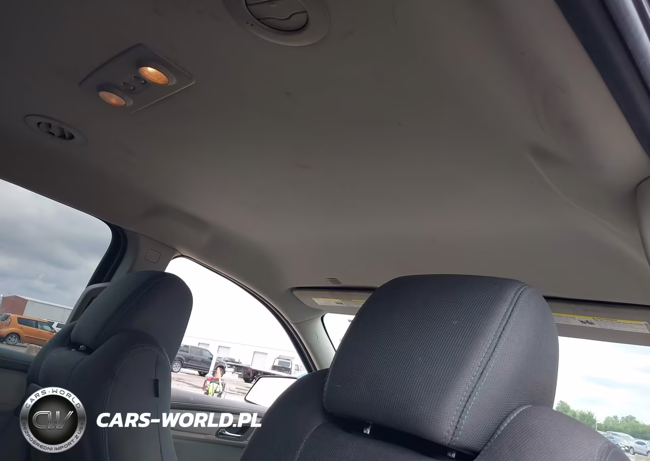 2017 Chevrolet Traverse Ls VIN:1GNKRFKD1HJ210041 - 20
