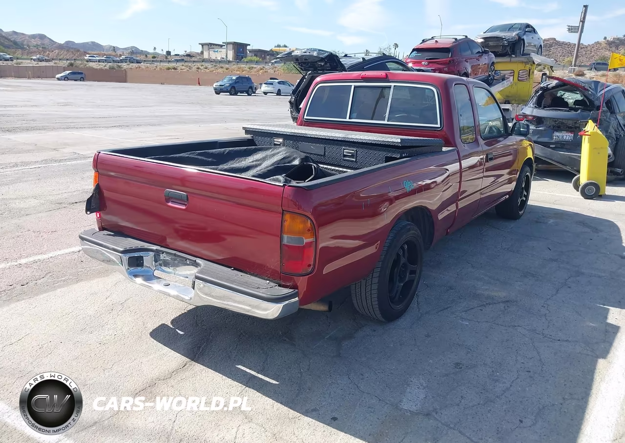 1998 Toyota Tacoma VIN:4TAVL52N7WZ010558 - 4