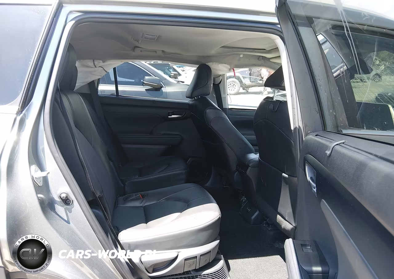2026 Toyota Highlander Hybrid Xle VIN:5TDKBRCH4TS703109 - 8