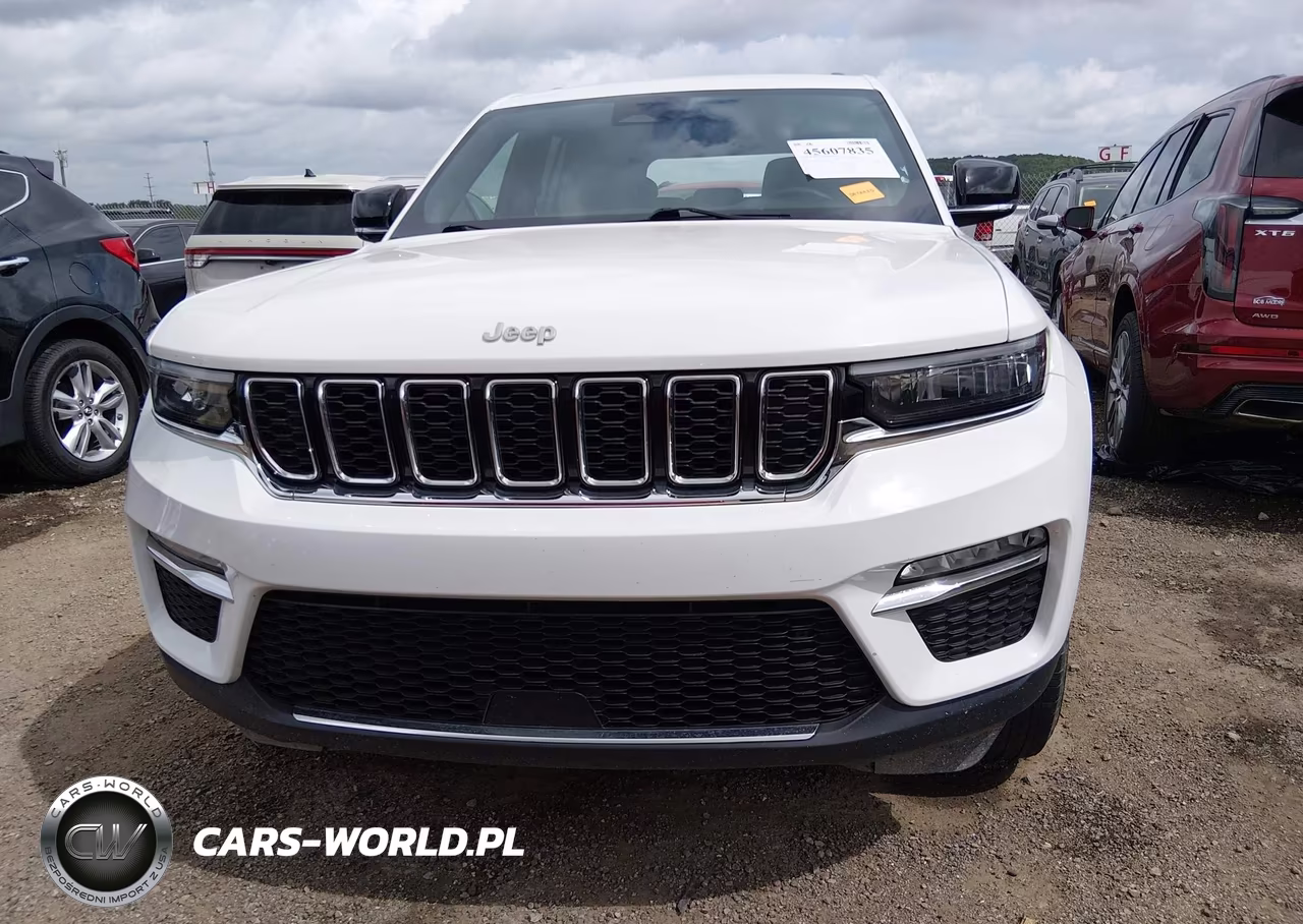 2024 Jeep Grand Cherokee Limited 4X4 VIN:1C4RJHBG1RC108944 - 12