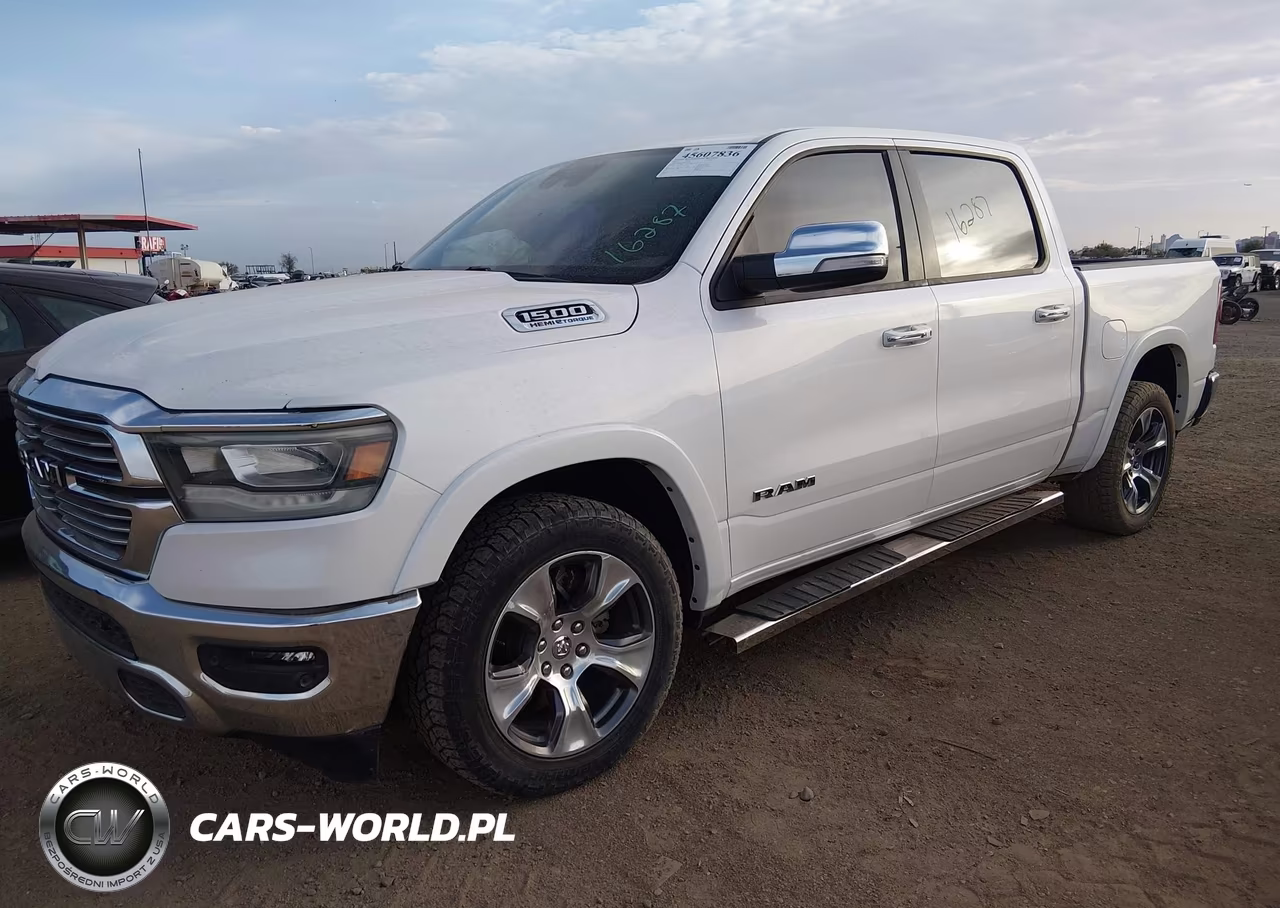 2021 Ram 1500 Laramie 4X4 5'7 Box VIN:1C6SRFJT6MN802983 - 2