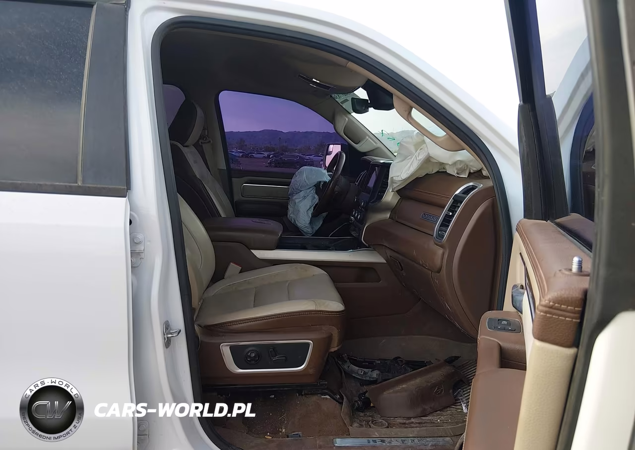 2021 Ram 1500 Laramie 4X4 5'7 Box VIN:1C6SRFJT6MN802983 - 5