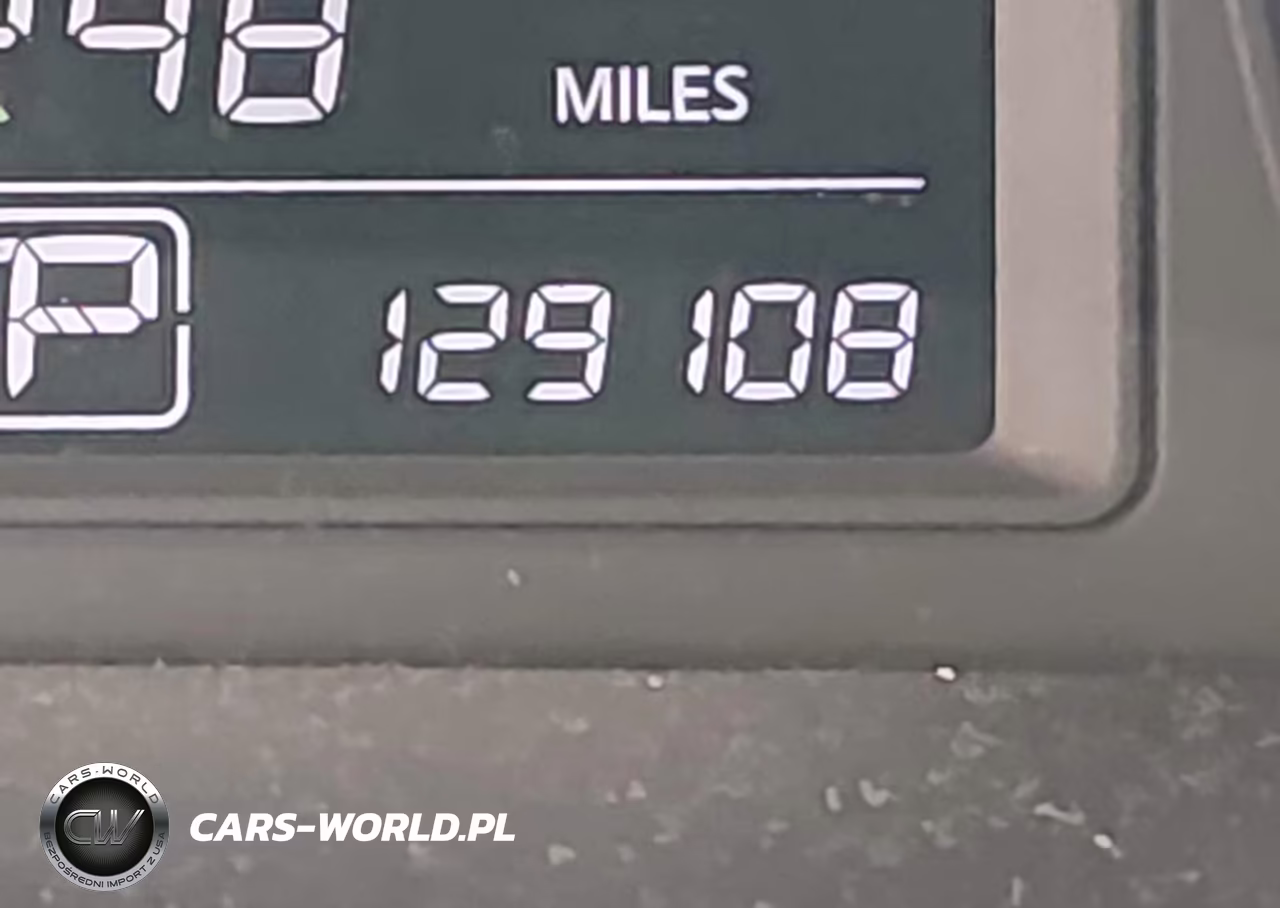 2016 Nissan Sentra S VIN:3N1AB7AP8GY334010 - 16
