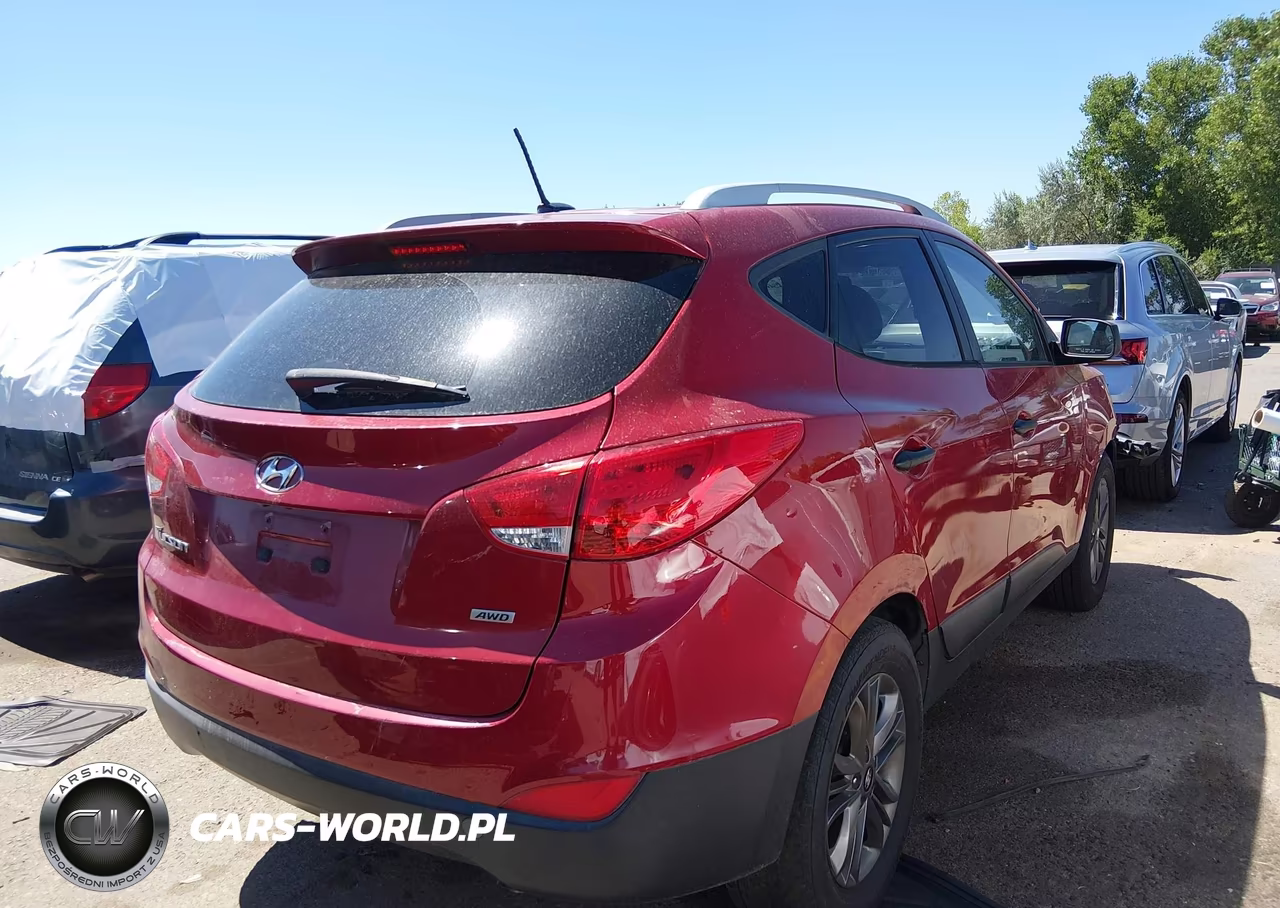 2014 Hyundai Tucson Se VIN:KM8JUCAG7EU883175 - 4