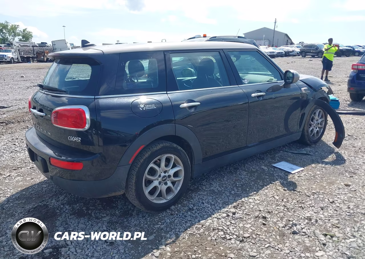 2017 Mini Clubman Cooper VIN:WMWLN5C39H2E33897 - 4