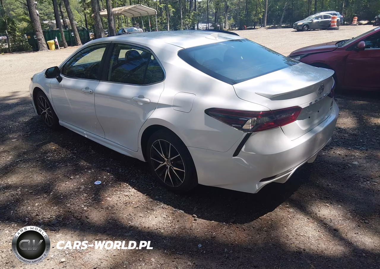 2021 Toyota Camry Se VIN:4T1G11AK9MU563723 - 3