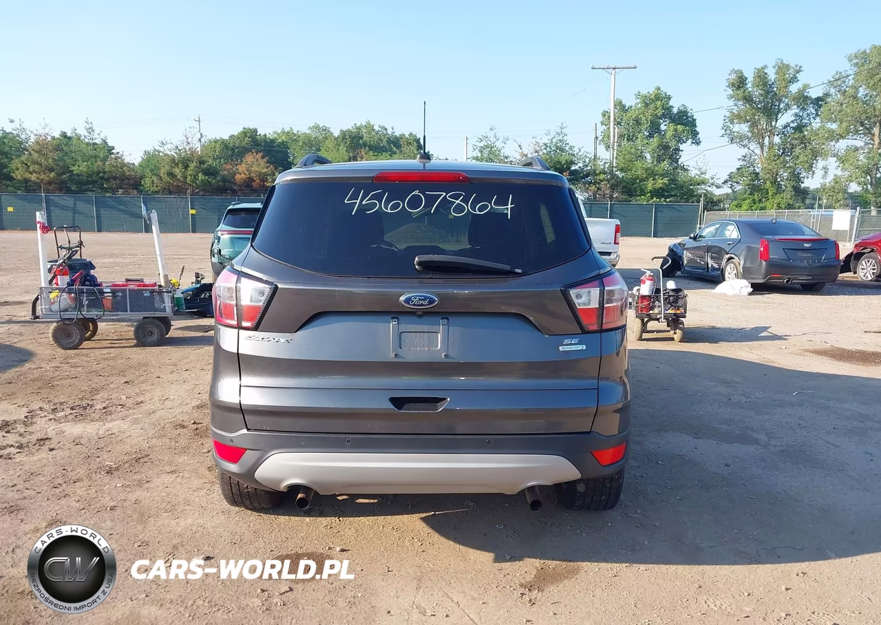 2018 Ford Escape Se VIN:1FMCU0GD5JUB46054 - 16