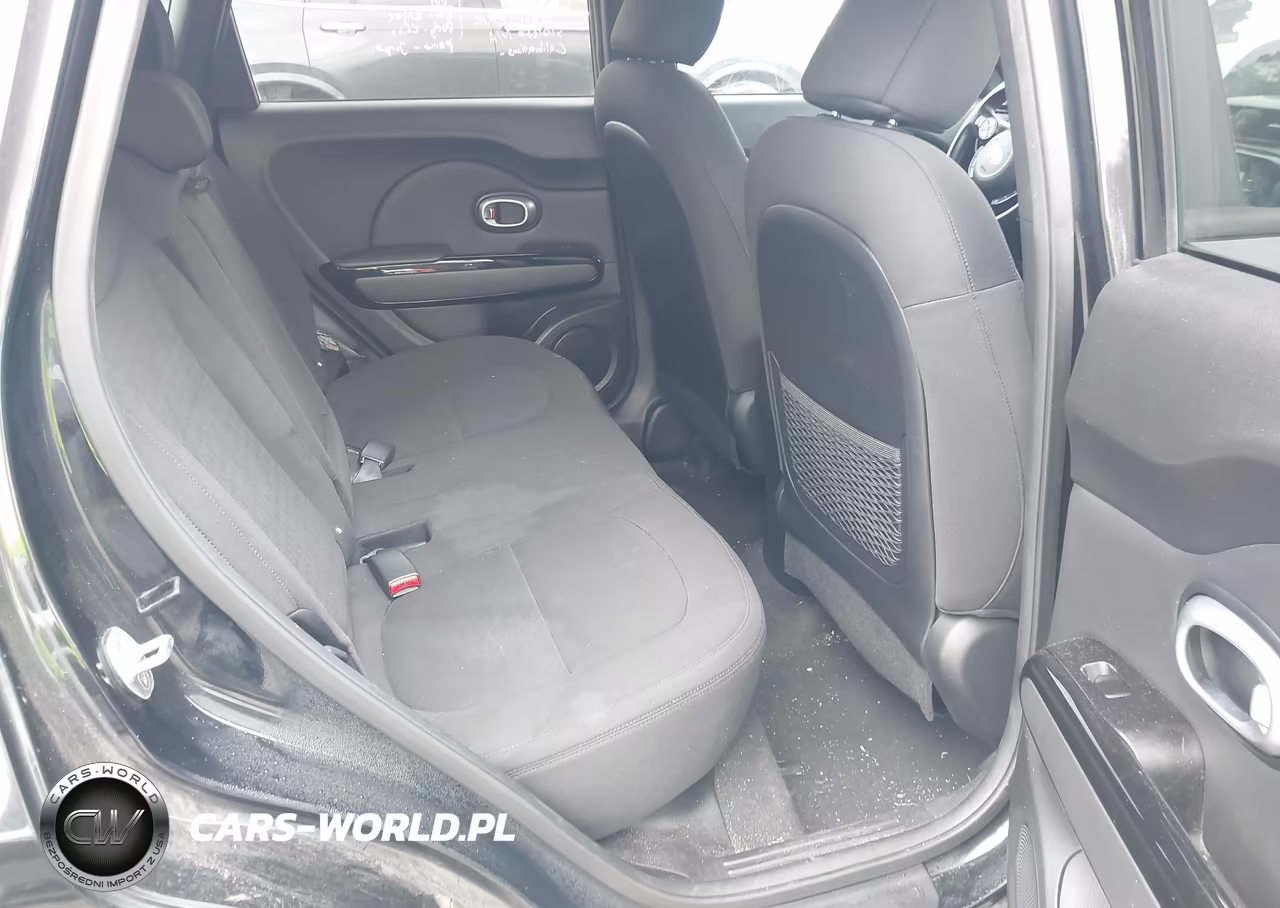 2015 Kia Soul ! VIN:KNDJX3A57F7138338 - 8