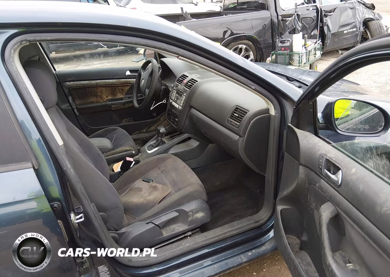 2006 Volkswagen Jetta Value Edition VIN:3VWPF71K36M803037 - 5