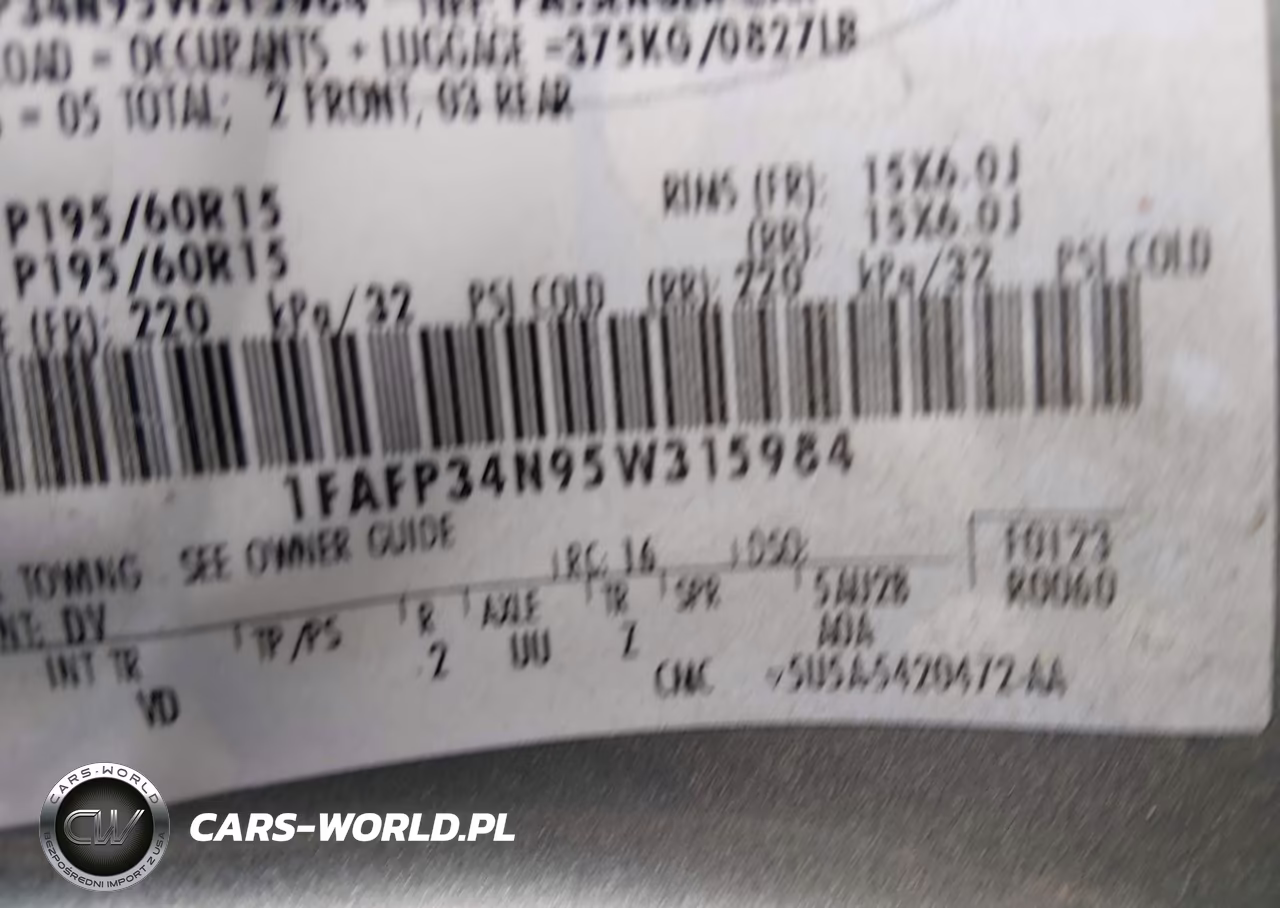 2005 Ford Focus Zx4 VIN:1FAFP34N95W315984 - 9