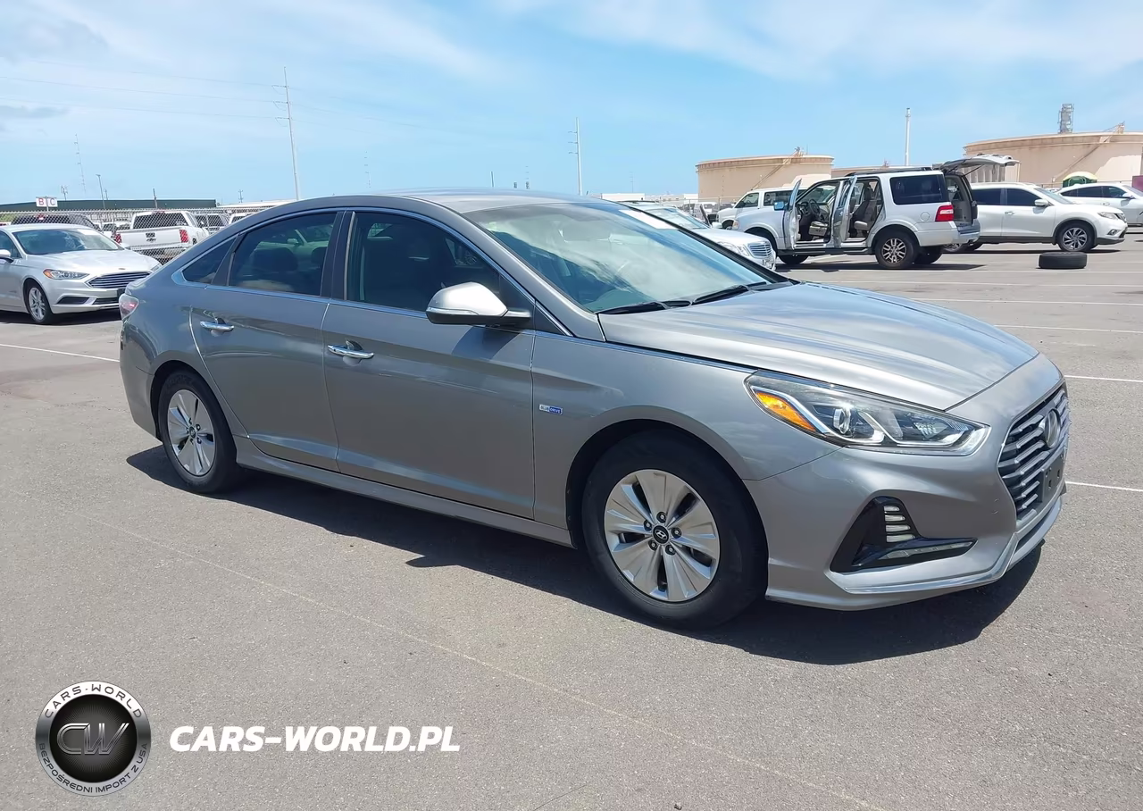 2018 Hyundai Sonata Hybrid Se