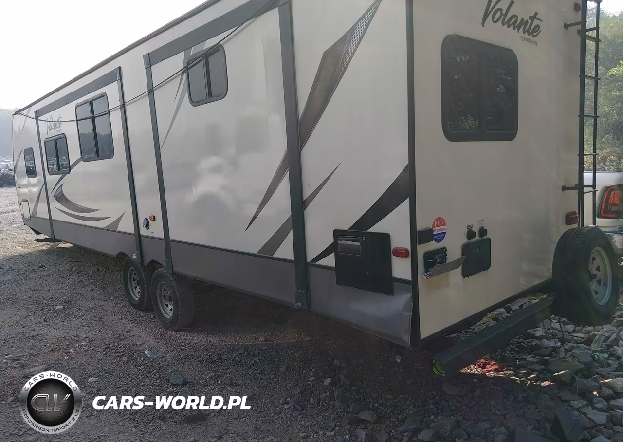 2018 Crossroads Volante 32Sb Travel Trailer VIN:4YDT32S25J6361296 - 3