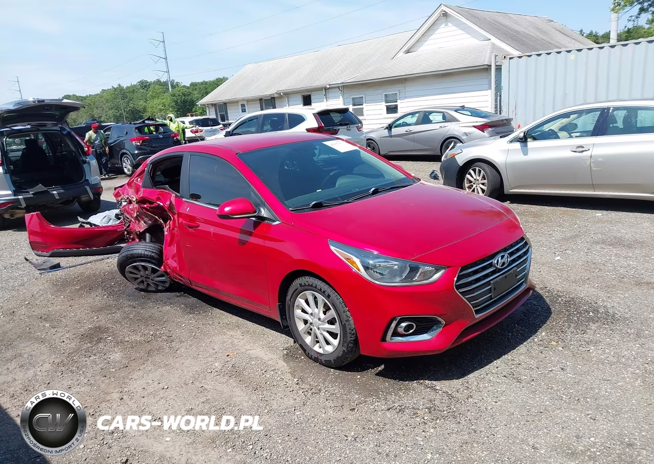 2022 Hyundai Accent Sel